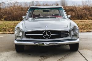Mercedes-Benz 280 SL 1969 года  (EU)